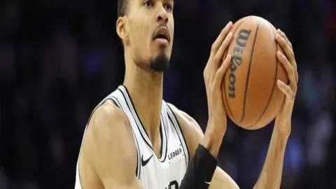 拜仁125周年盛典，赫内斯信心满满预言德甲夺冠，热切期盼维尔茨加盟助力胜利